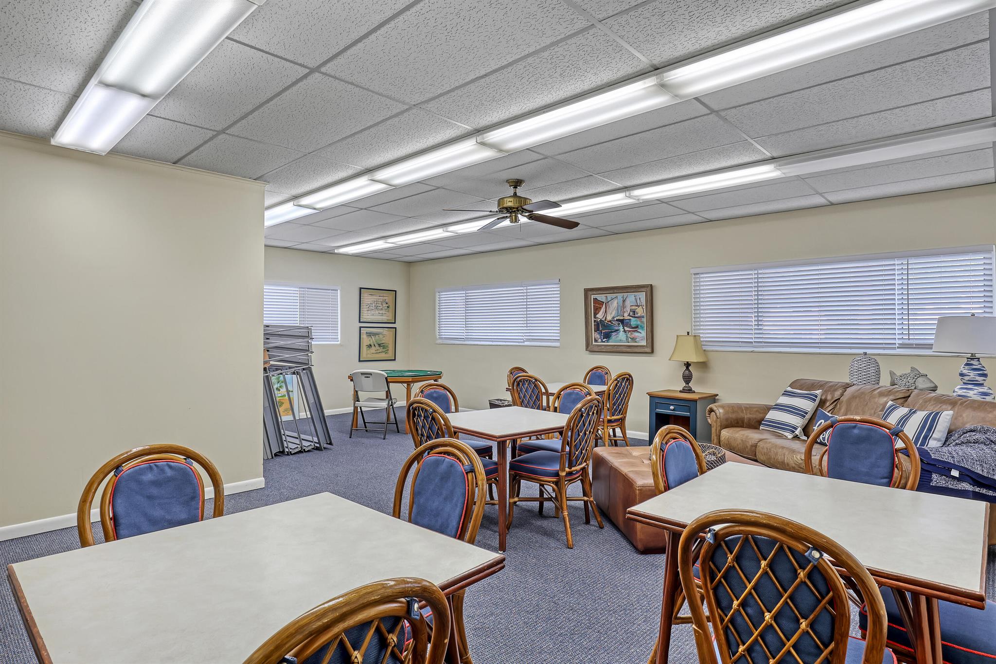 TROPIC HARBOR - Residential