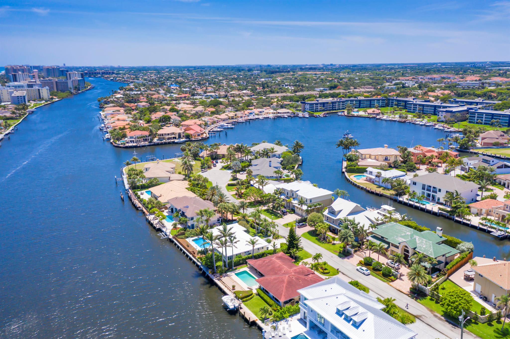 TROPIC HARBOR - Residential