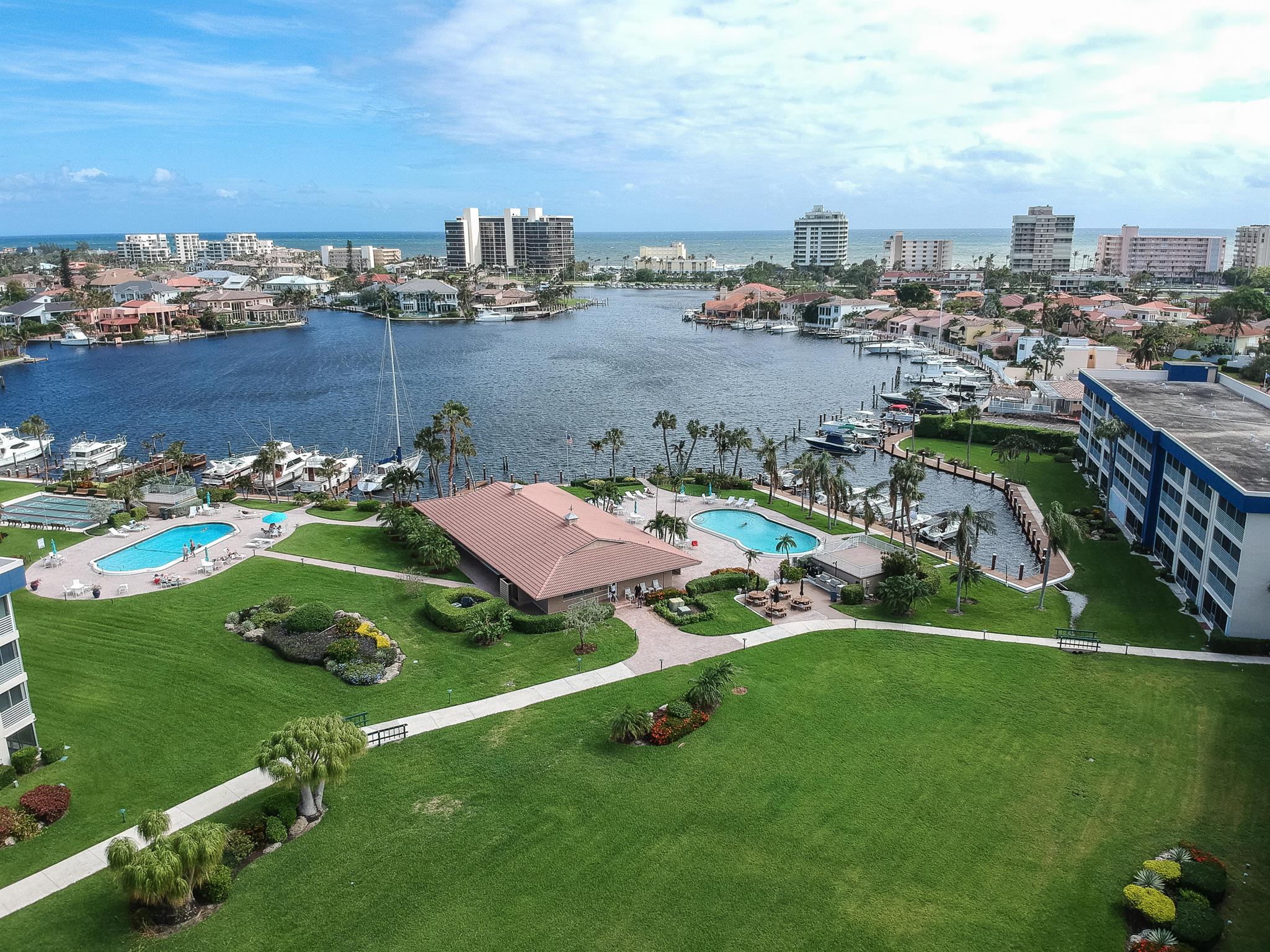 TROPIC HARBOR - Residential