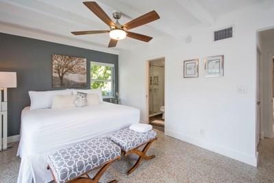 Lauderdale Isles 1 31-23 - Residential