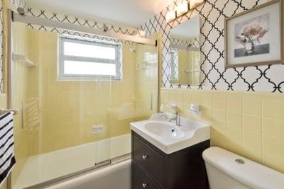 Lauderdale Isles 1 31-23 - Residential