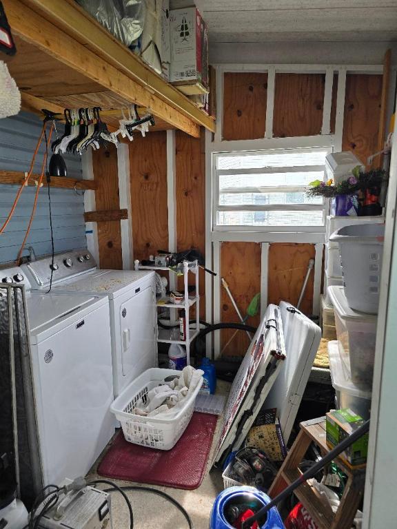 Sandhill Shores - Residential