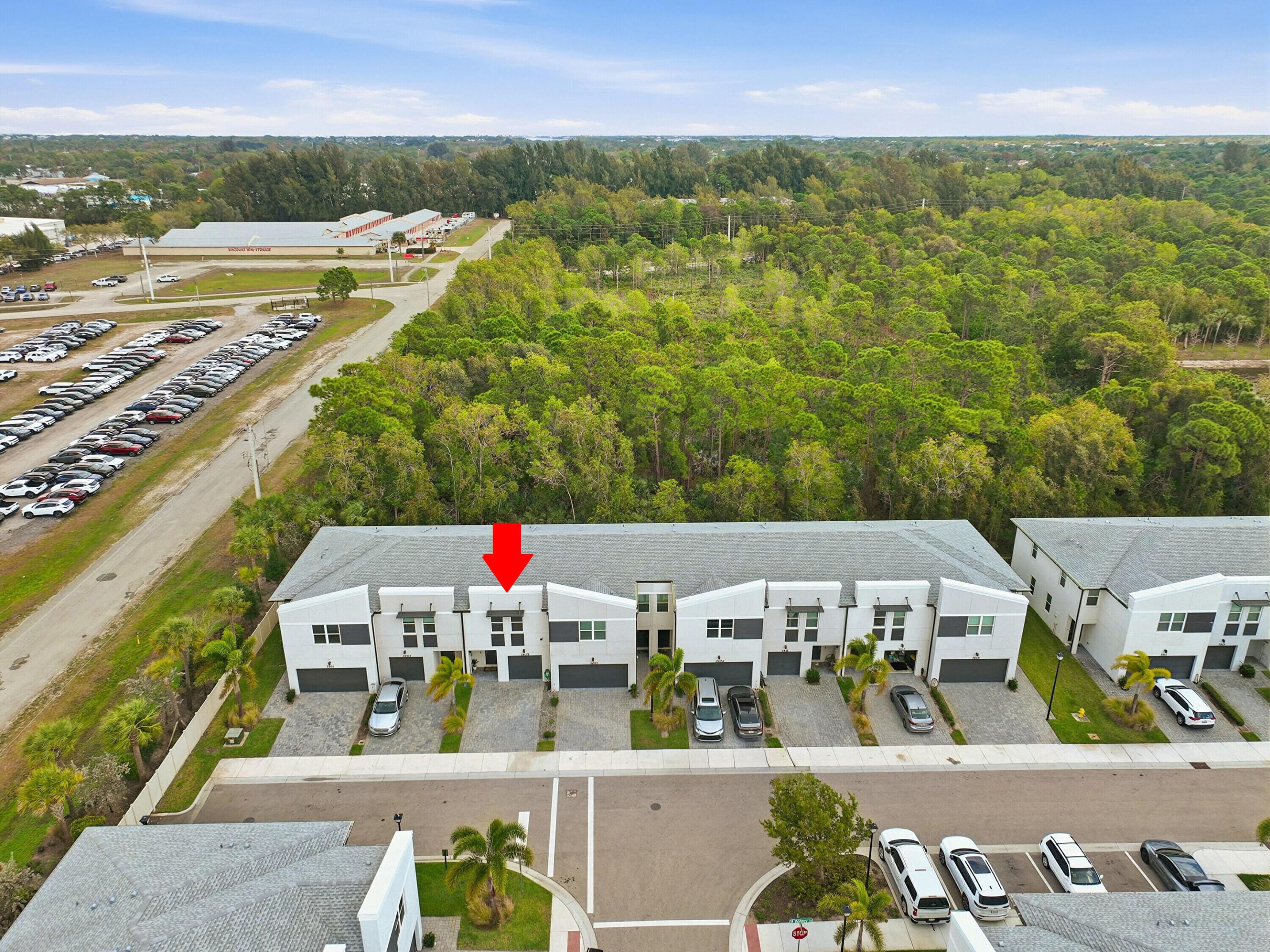 TRILLIUM - Residential