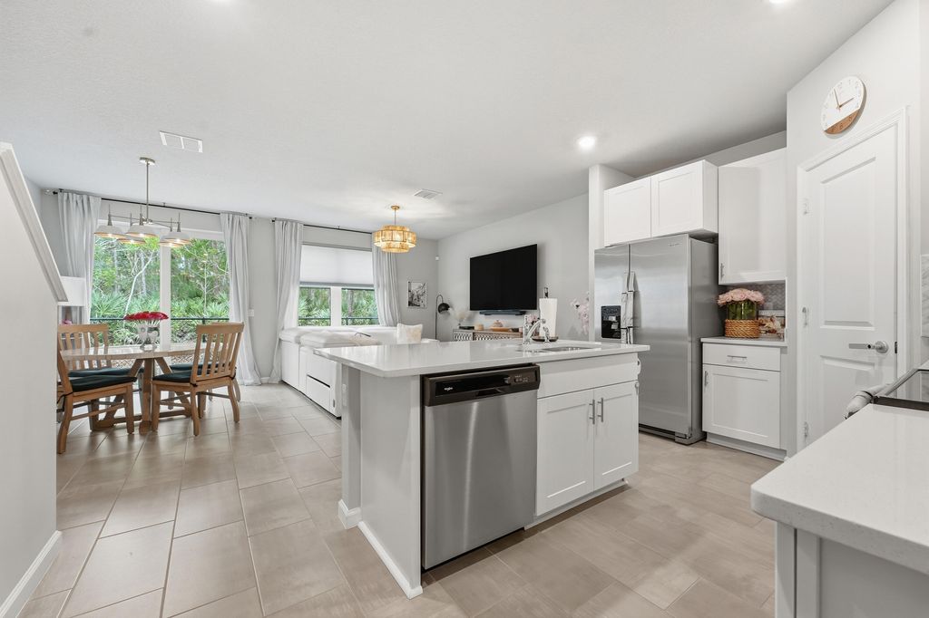 Photo of 3905 SE Mentmore Lane, Stuart, FL 34997 (MLS # B26004099)