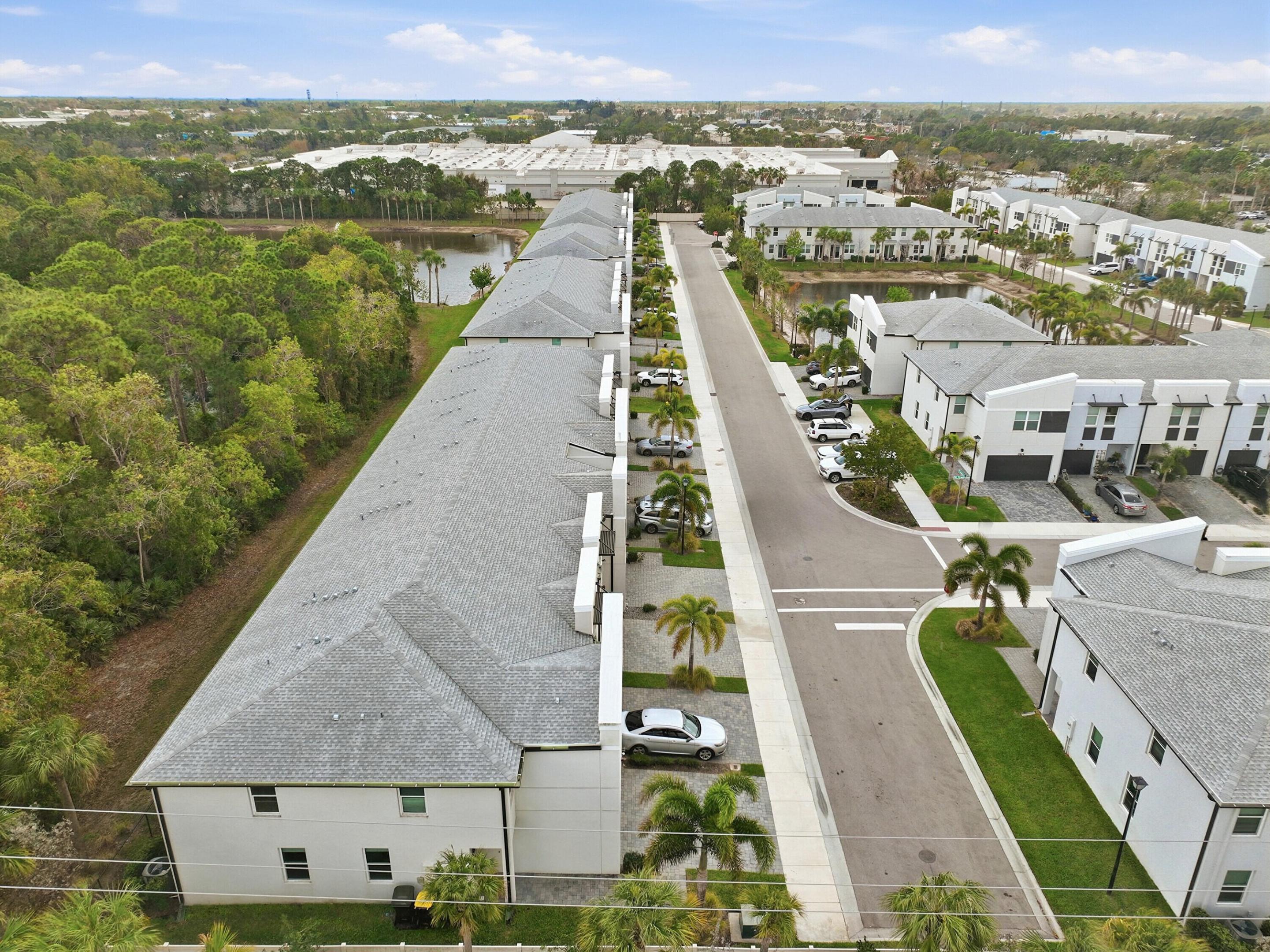 TRILLIUM - Residential