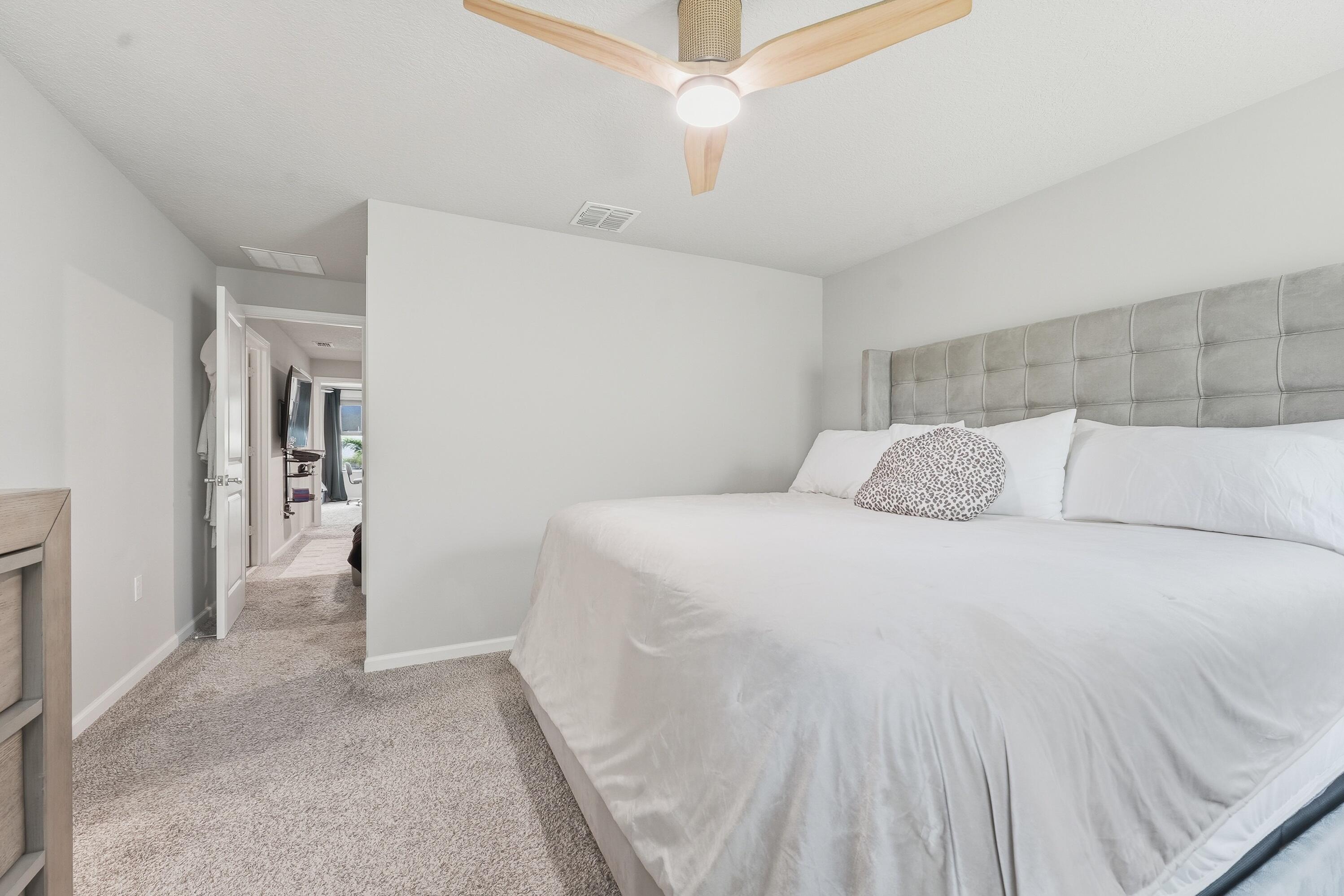 TRILLIUM - Residential