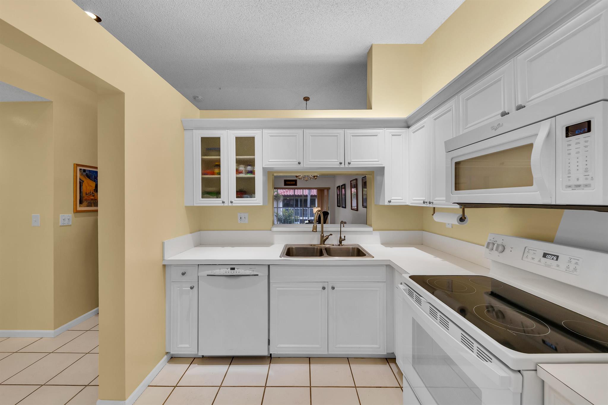 380 NW 67th Street J207