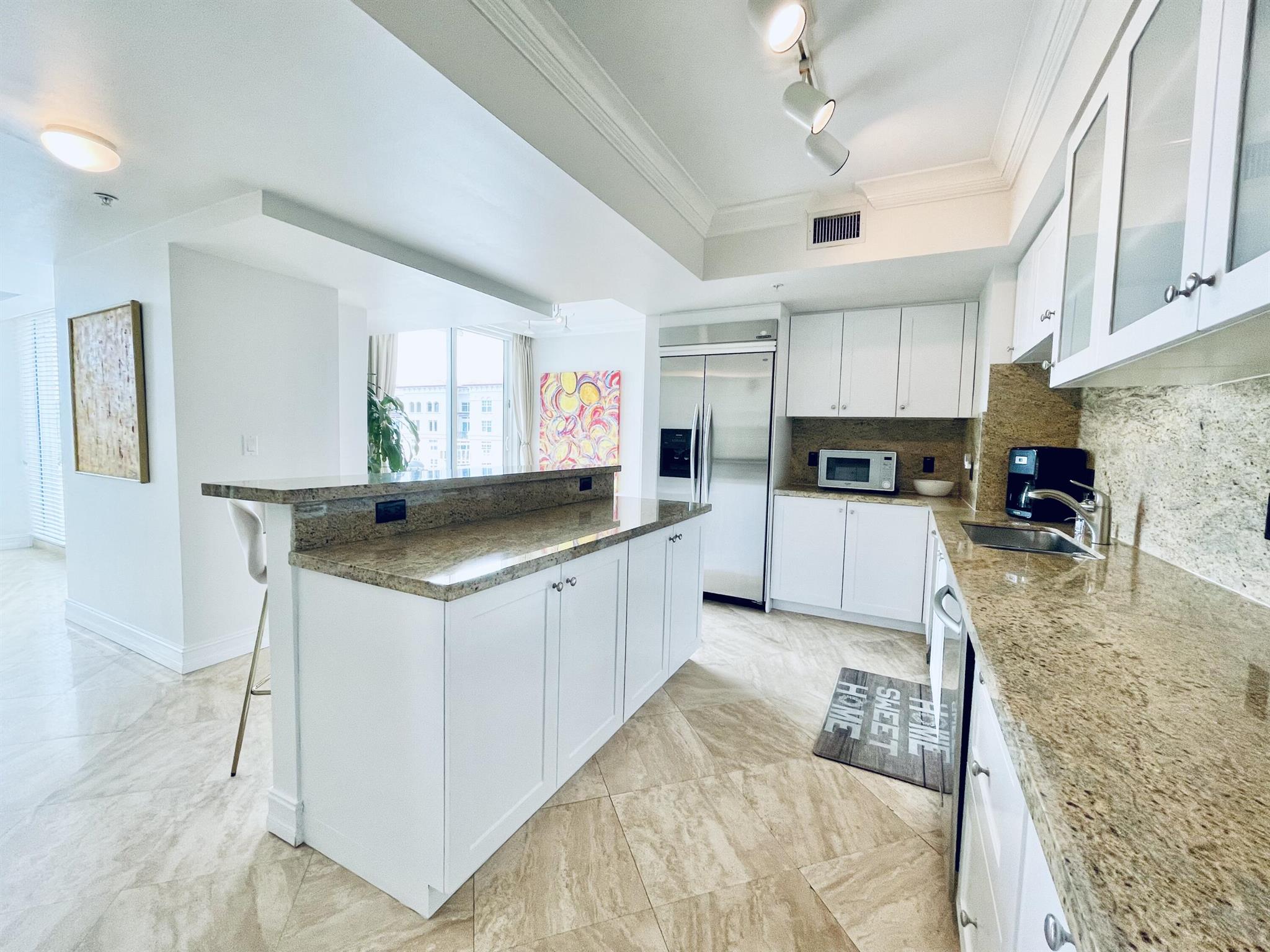 PALMETTO PLACE CONDO - Residential Lease