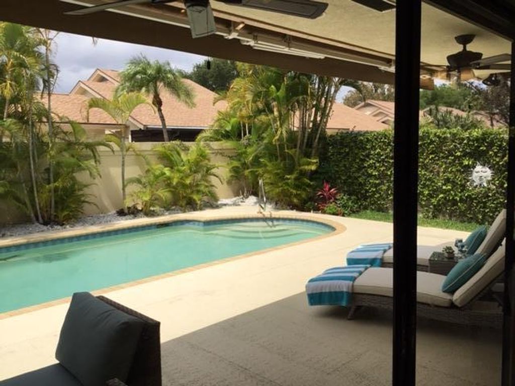 Photo of 158 Sandbar Drive, Jupiter, FL 33477 (MLS # R10752986)