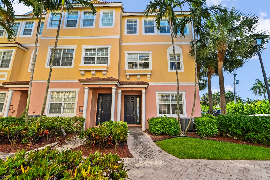 Photo of 131 Harbors Way, Boynton Beach, FL 33435 (MLS # B26055903)