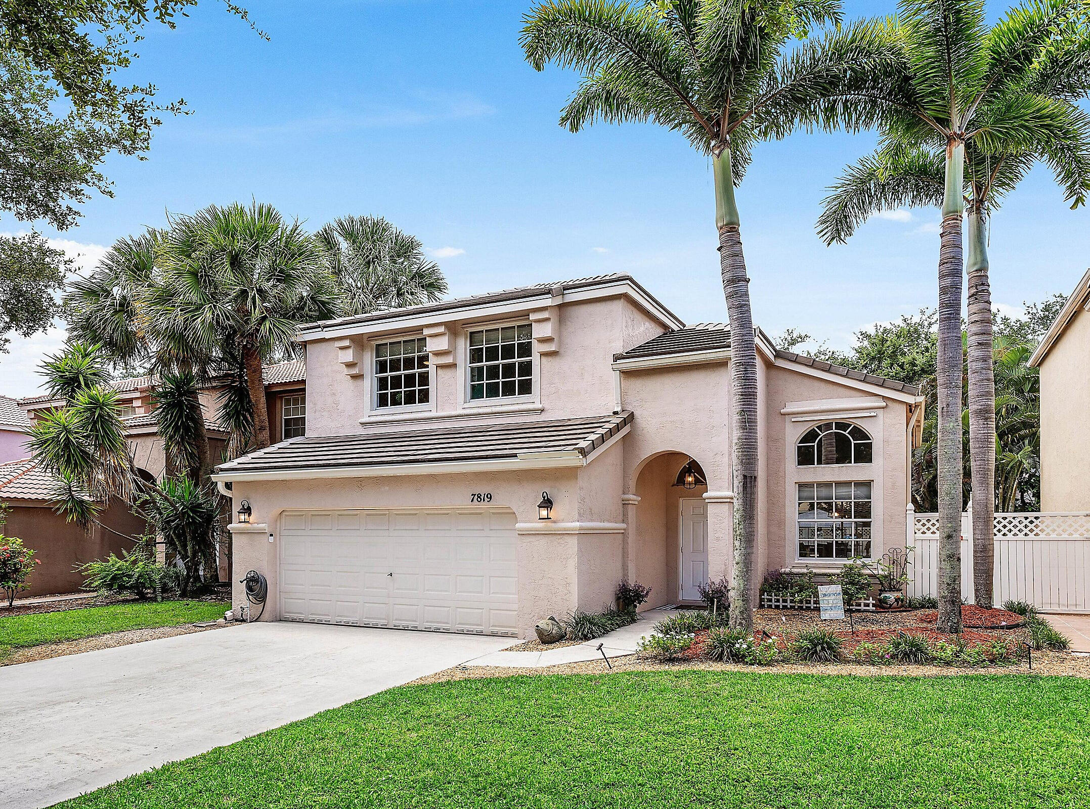 7819 Oak Grove Circle