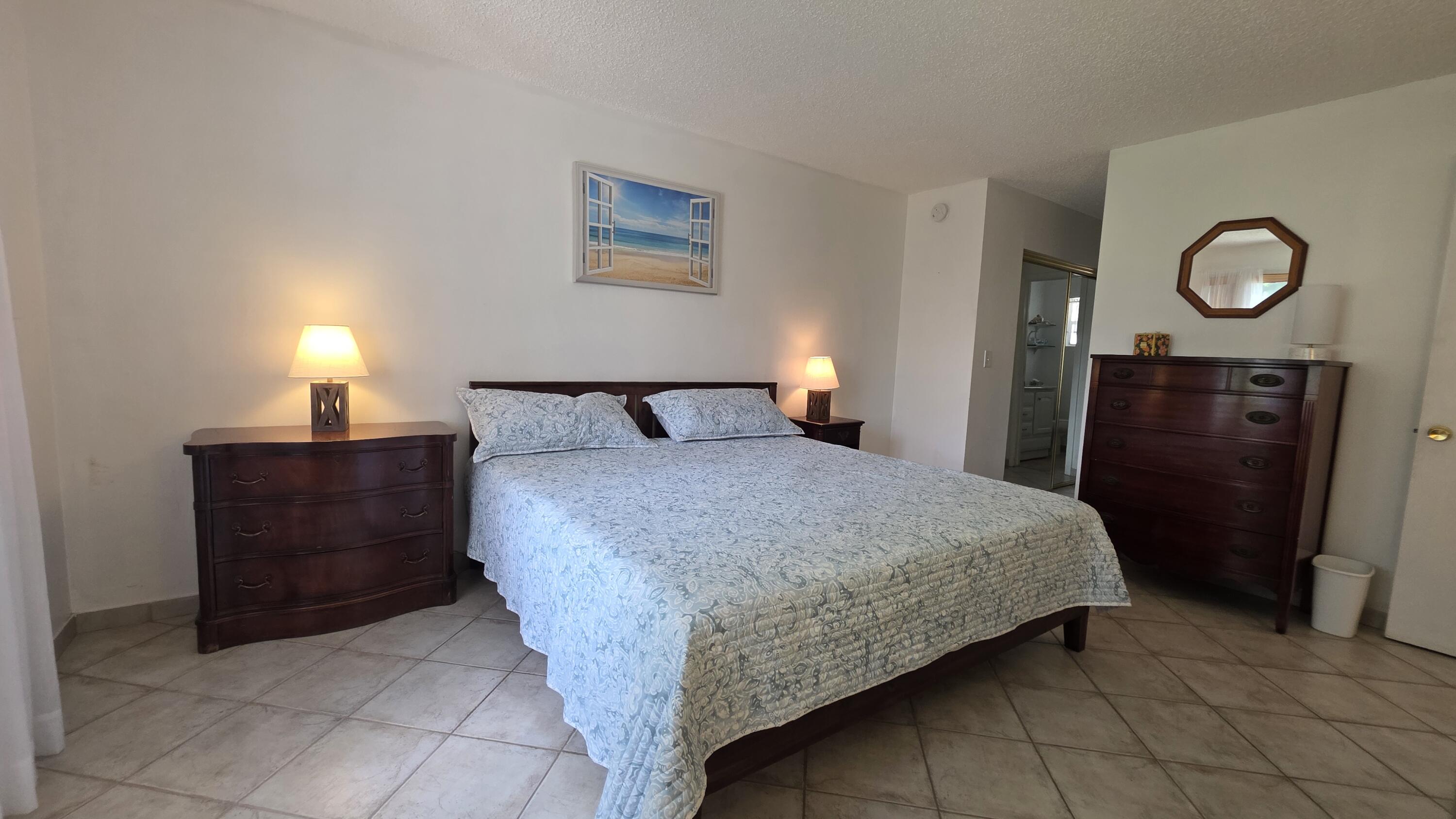 LAUDERDALE OAKS CONDO XVI - Residential Lease