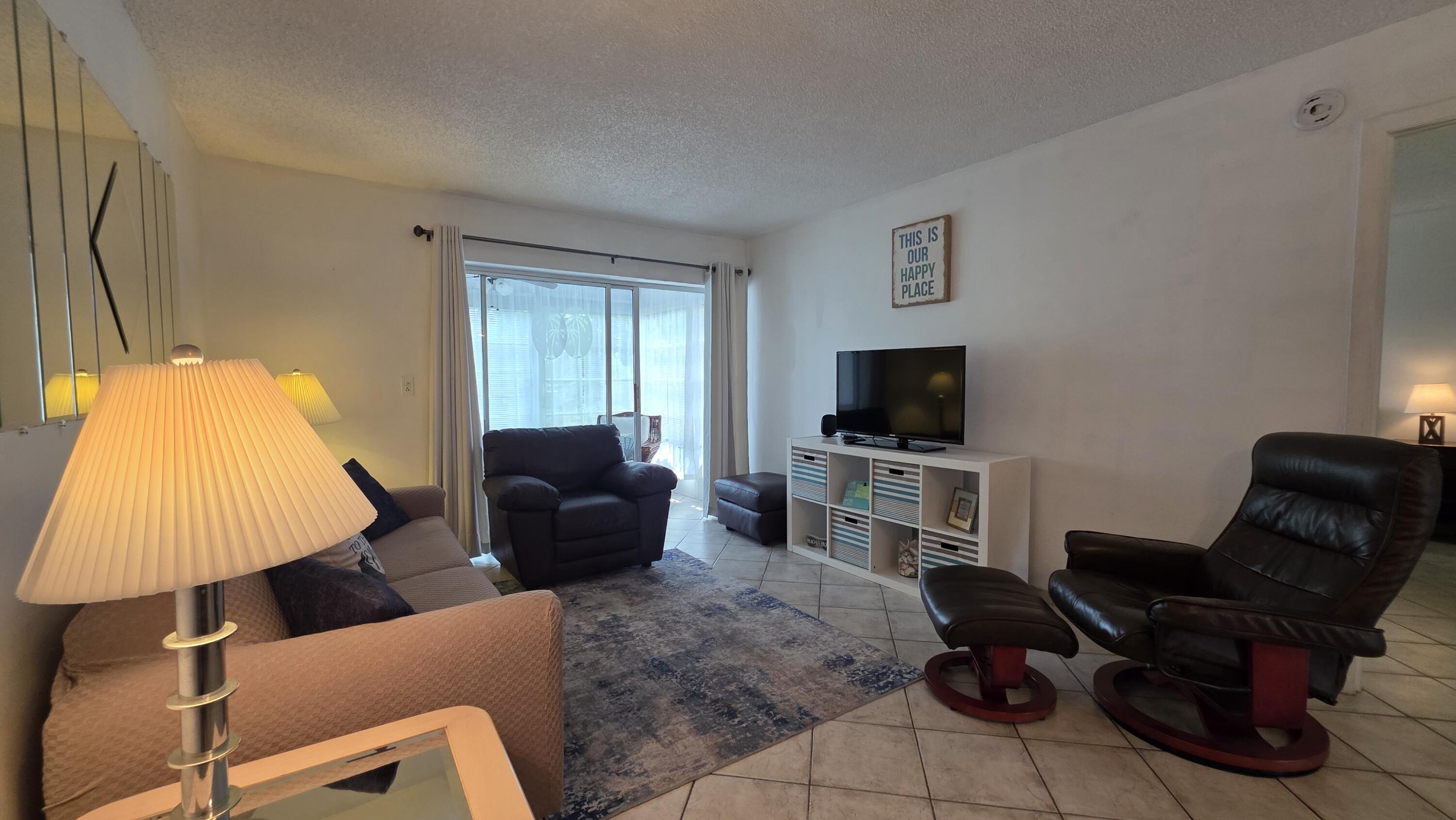 LAUDERDALE OAKS CONDO XVI - Residential Lease