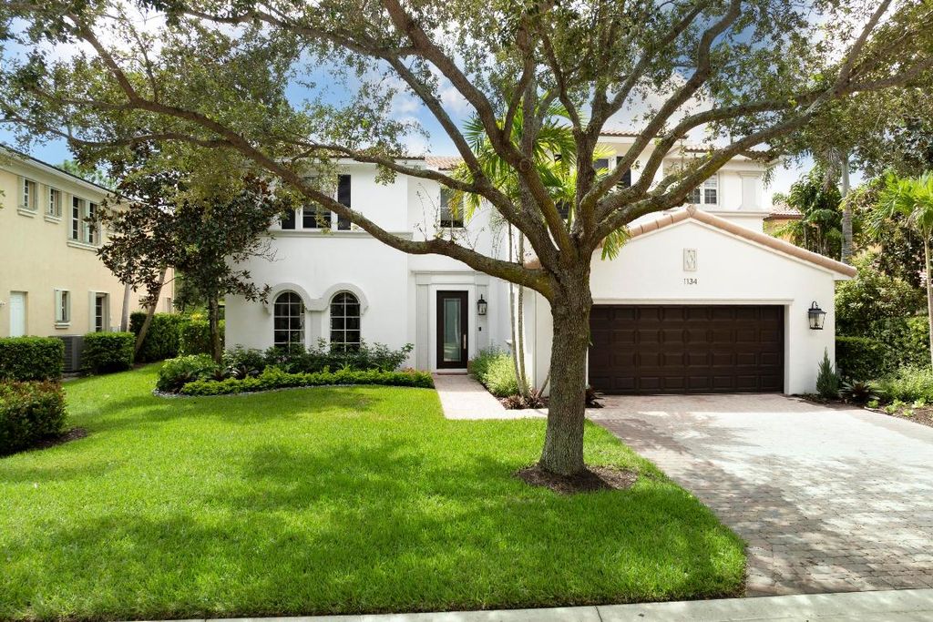 Photo of 1134 Vintner Boulevard, Palm Beach Gardens, FL 33410 (MLS # R11124833)