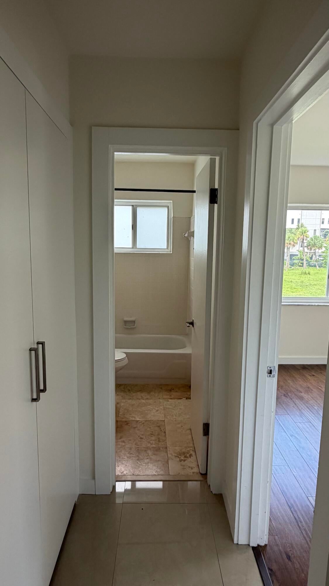 201 SE 6TH Avenue 16