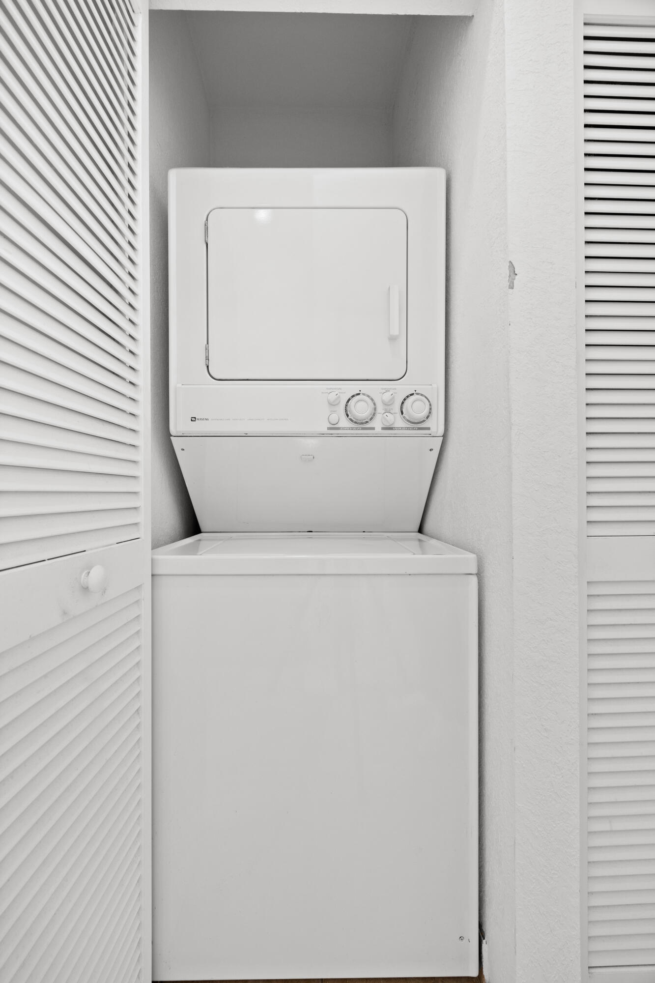 THOUSAND OAKS - Residential