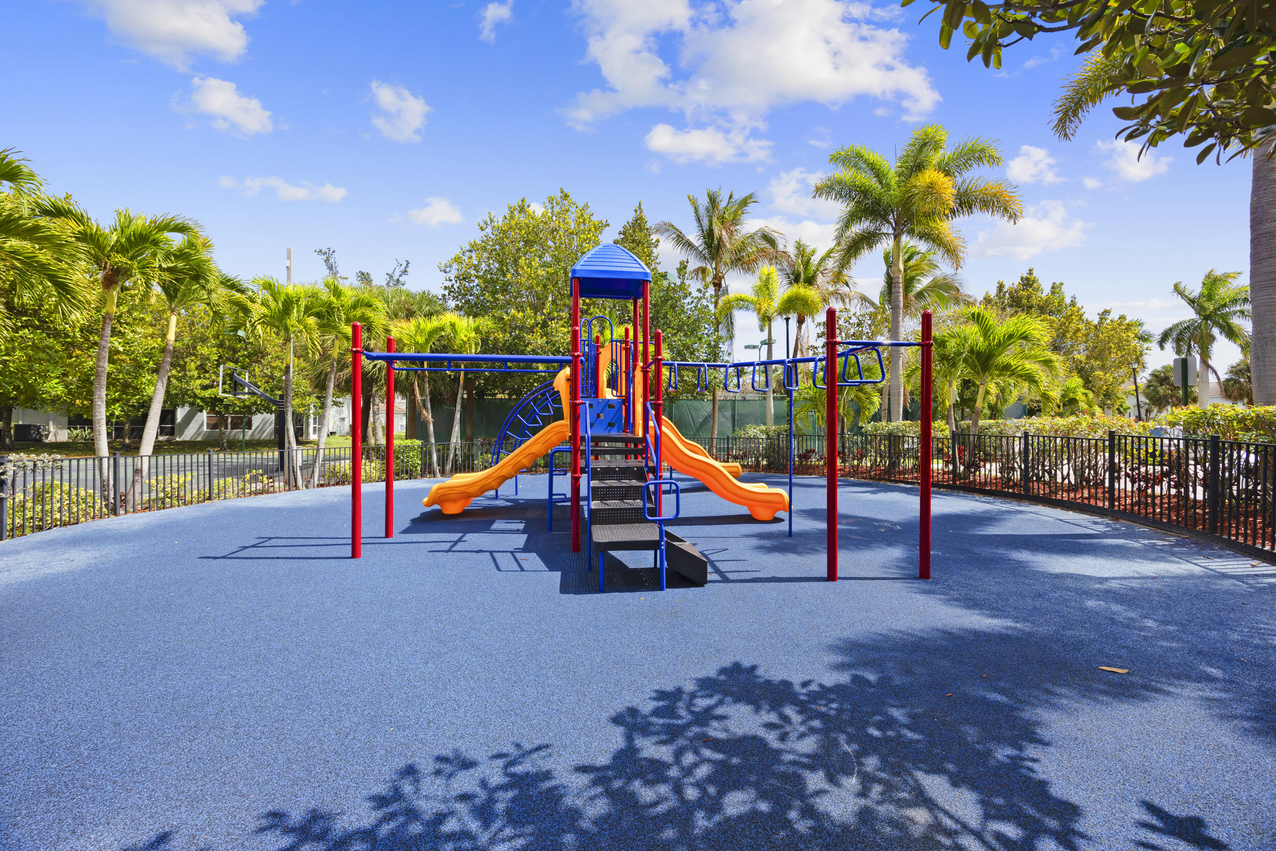 THOUSAND OAKS - Residential