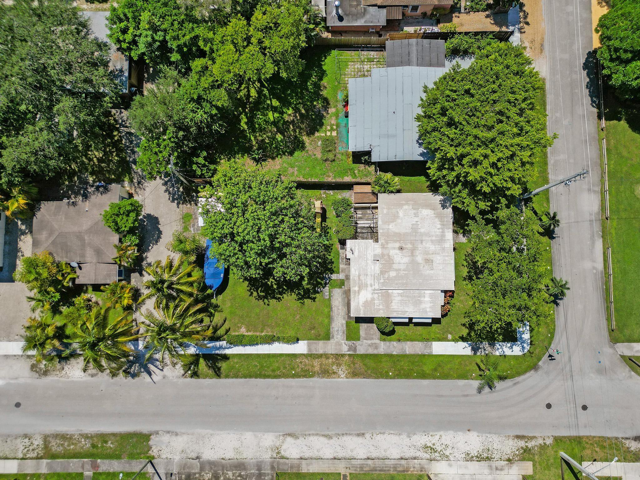 CROISSANT PARK - Residential