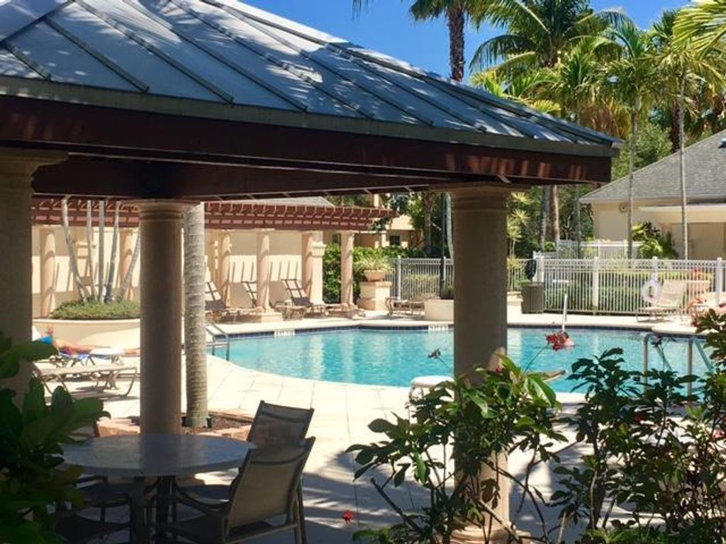 Photo of 276 Murcia Drive #311, Jupiter, FL 33458 (MLS # R10958625)