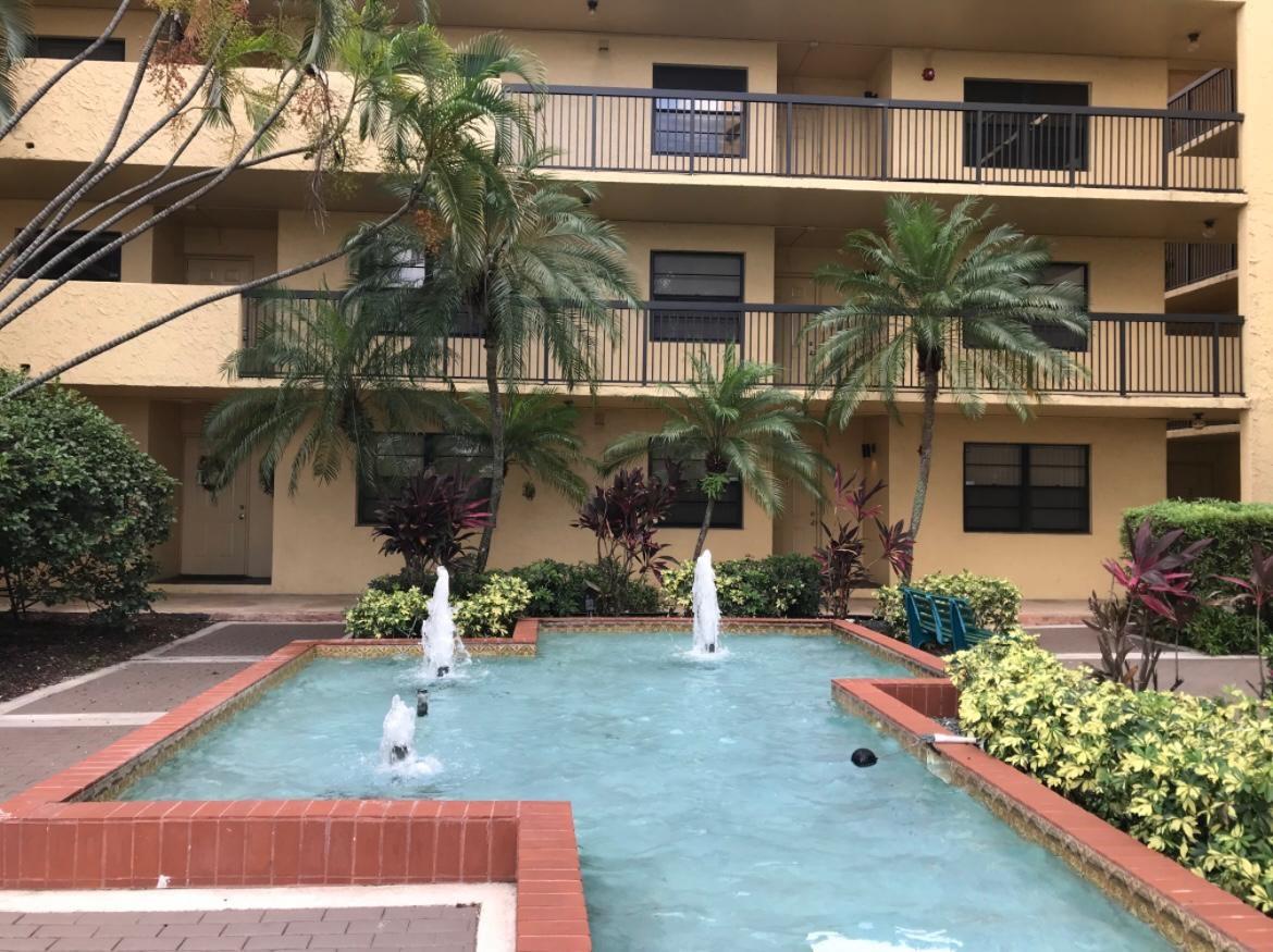 6475 W Oakland Park Blvd 306