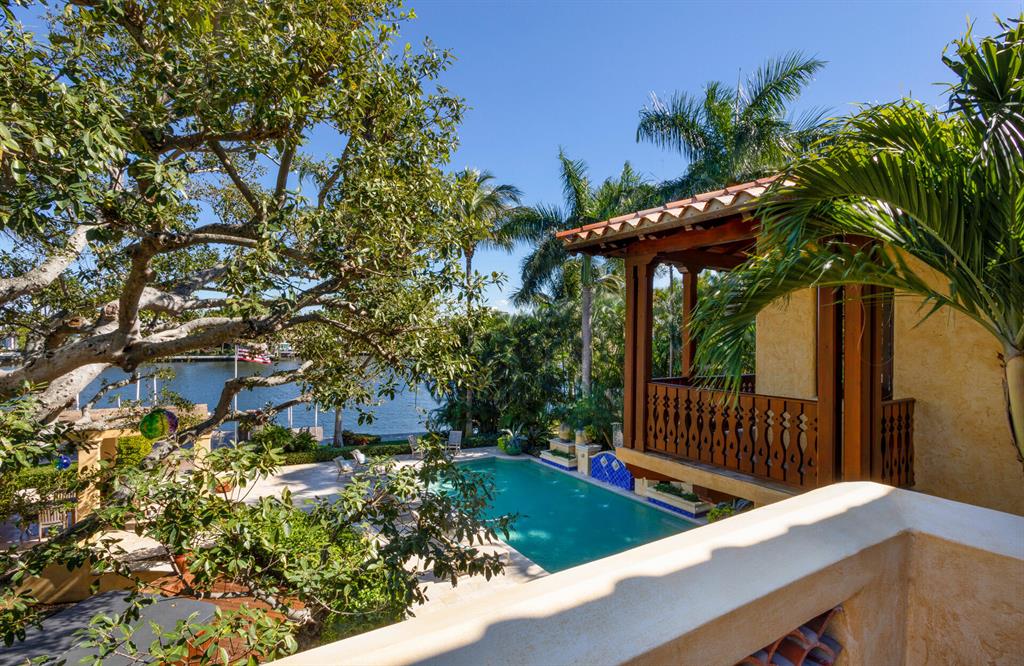 TOWN OF DELRAY - Residential