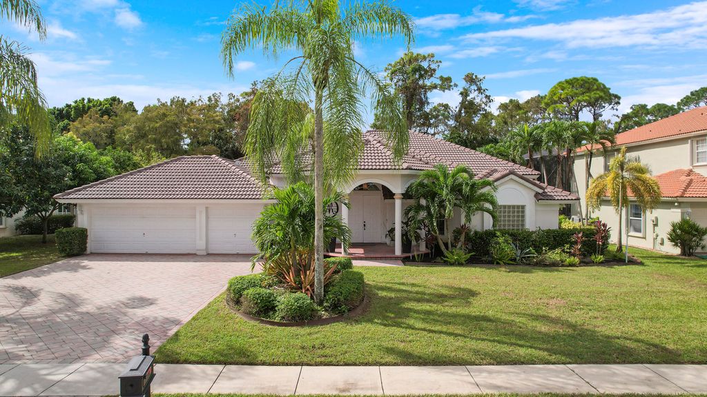 Photo of 799 Cedar Cove Road, Wellington, FL 33414 (MLS # R11031341)