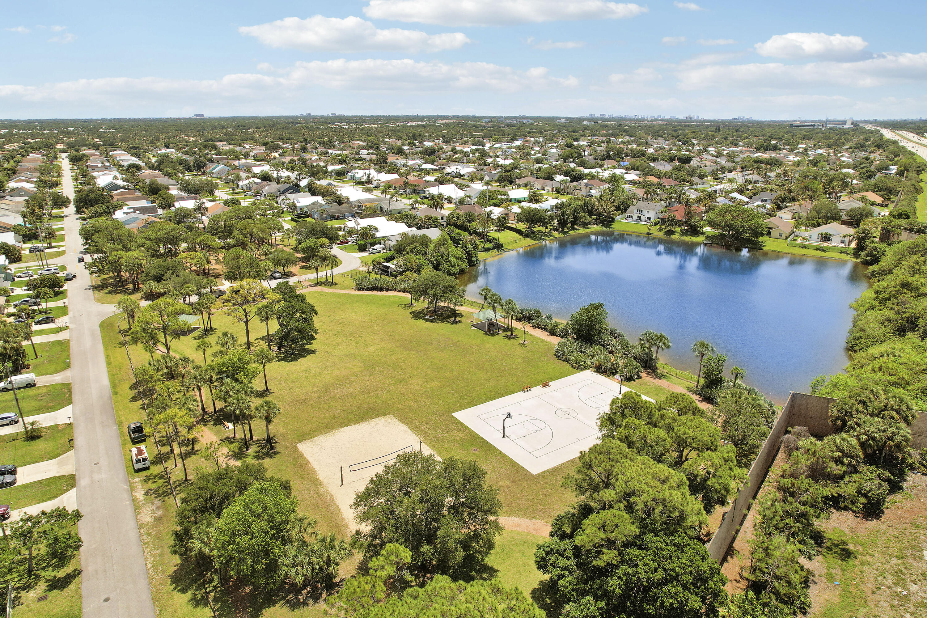 NORTH PALM BEACH HEIGHTS - Residential