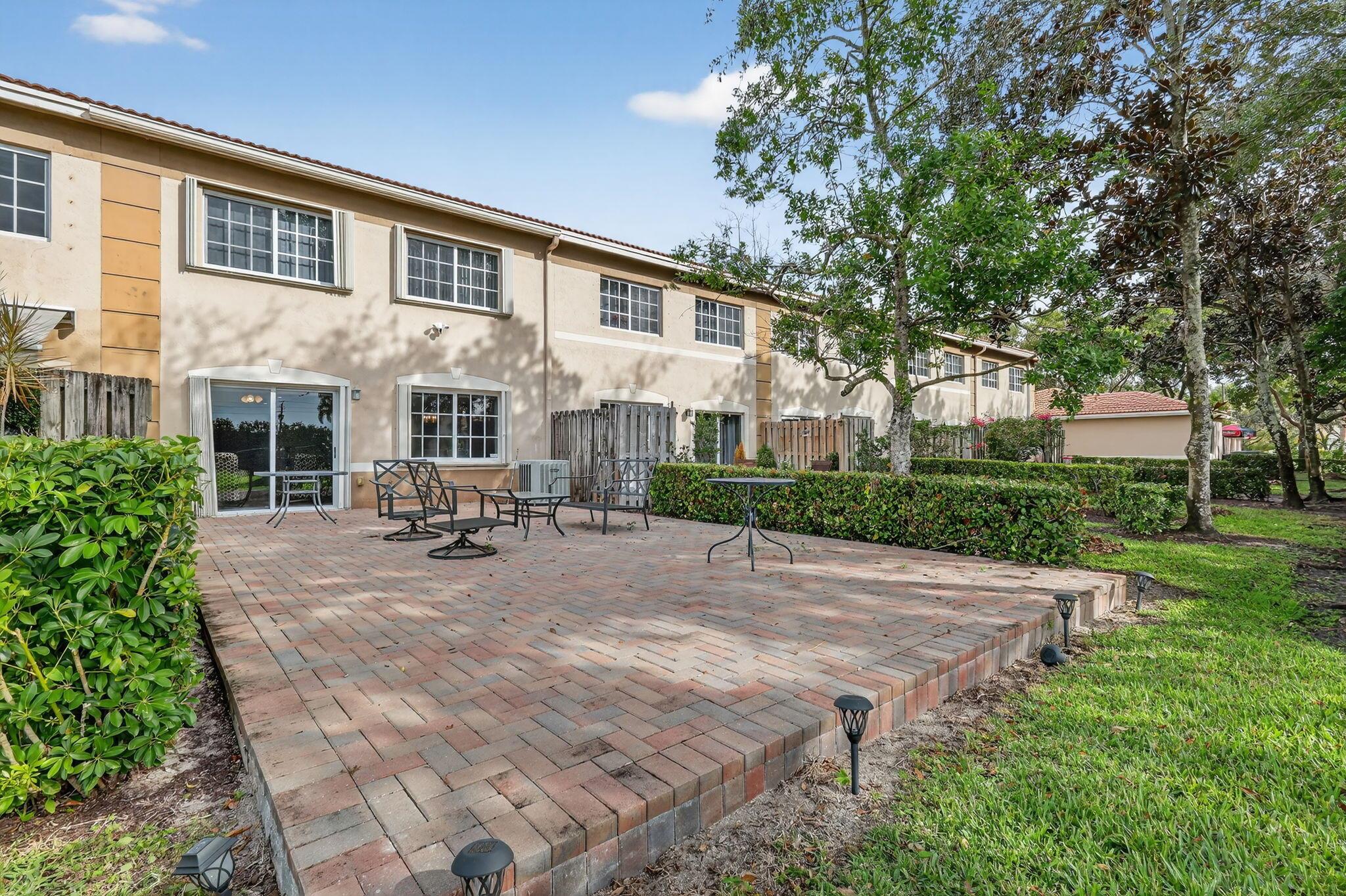 GREEN CAY VILLAGE - Residential