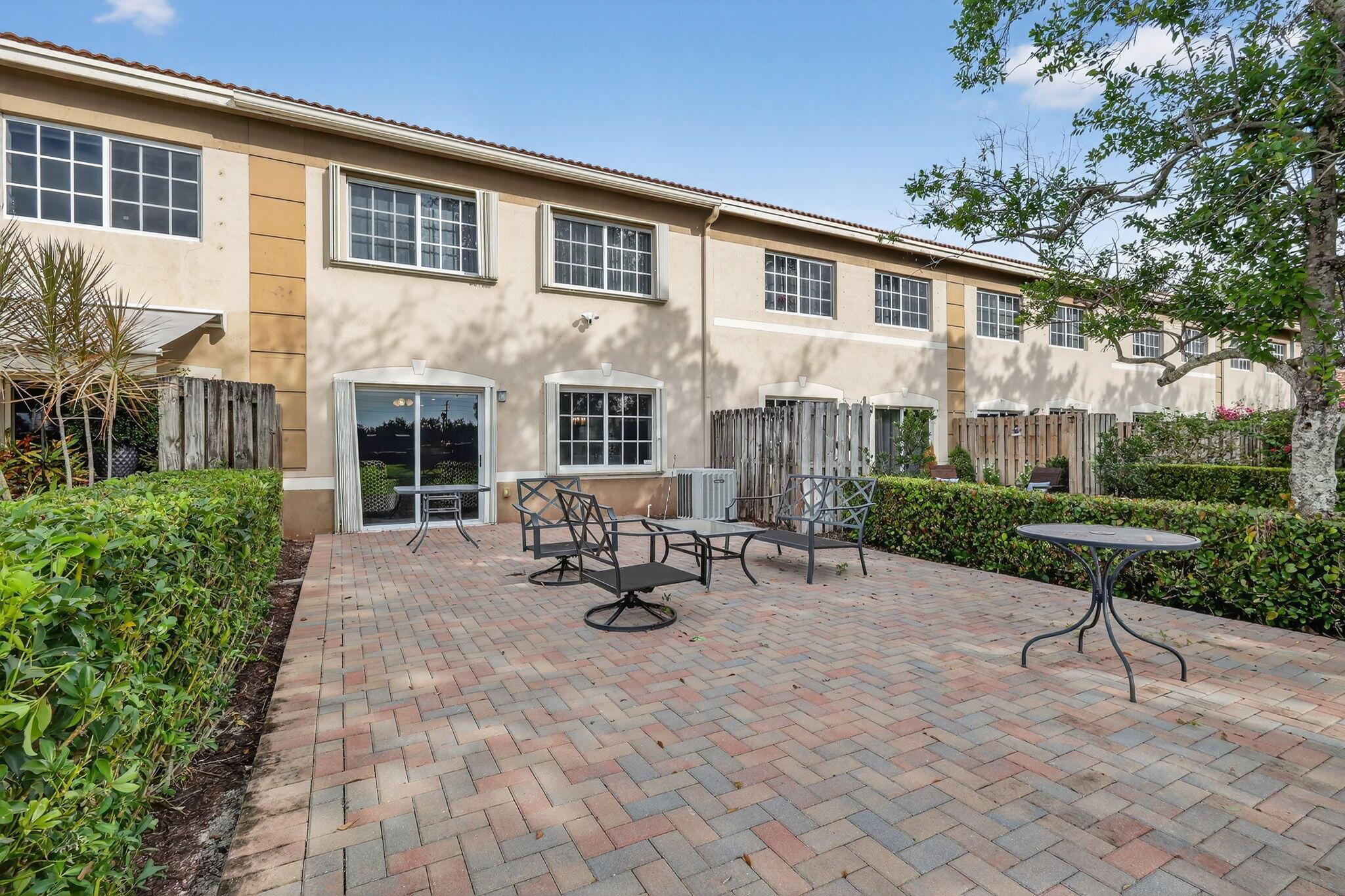 GREEN CAY VILLAGE - Residential