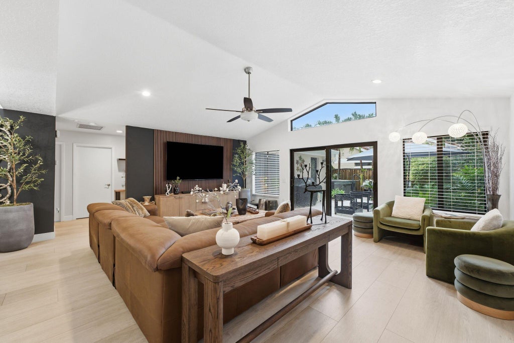 Photo of 9701 NW 18TH Court, Plantation, FL 33322 (MLS # B26082183)