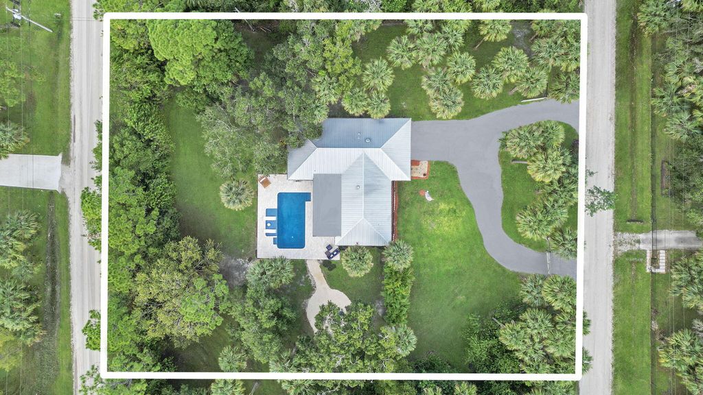 Photo of 15603 88th Trail N, Palm Beach Gardens, FL 33418 (MLS # R11034159)