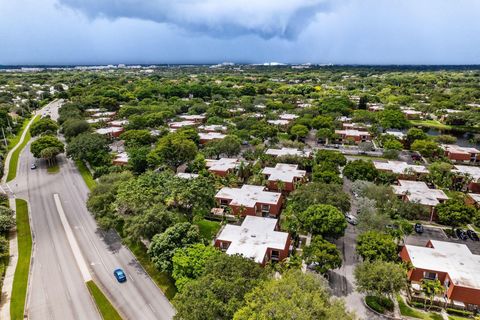 Tiny photo for 730 NW 99th Circle, Plantation, FL 33324 (MLS # B26040417)