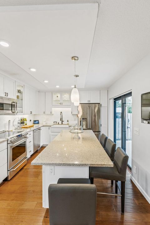 Tiny photo for 730 NW 99th Circle, Plantation, FL 33324 (MLS # B26040417)