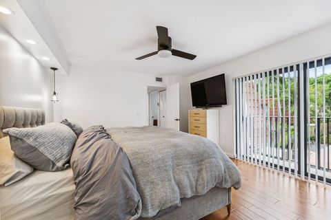Tiny photo for 730 NW 99th Circle, Plantation, FL 33324 (MLS # B26040417)