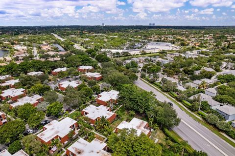 Tiny photo for 730 NW 99th Circle, Plantation, FL 33324 (MLS # B26040417)