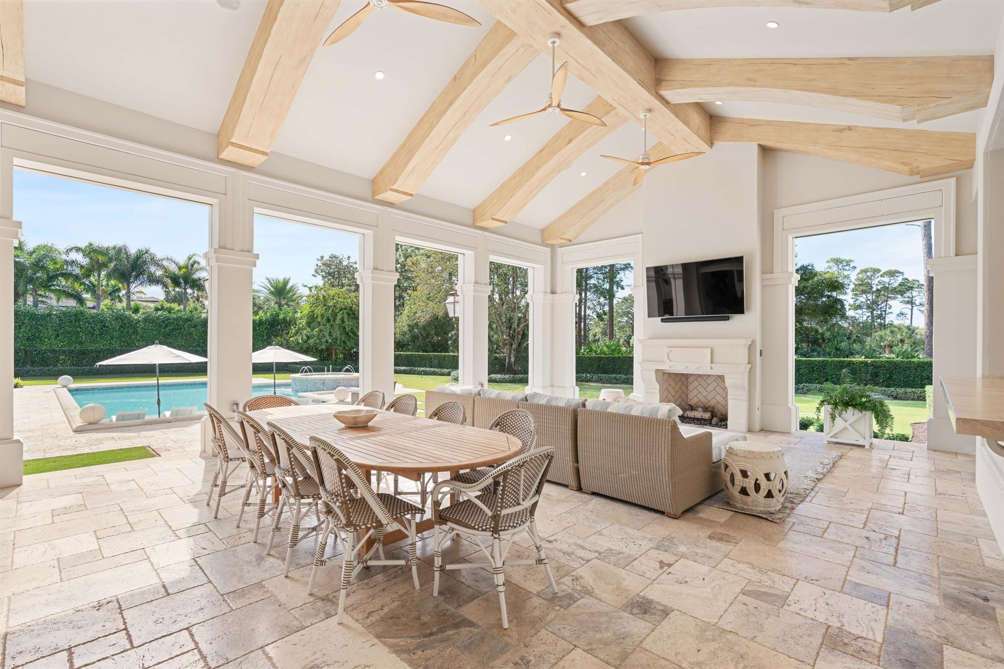 OLD PALM 3 - Residential