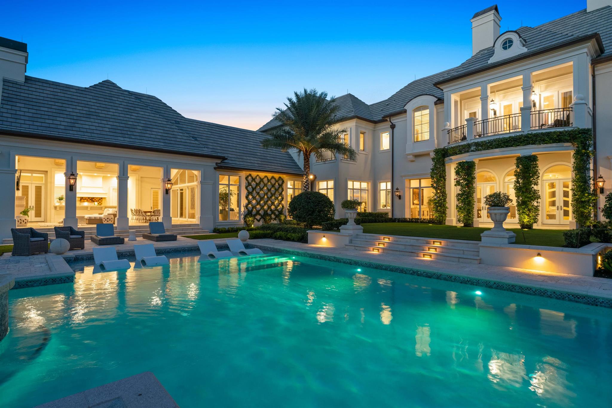 OLD PALM 3 - Residential