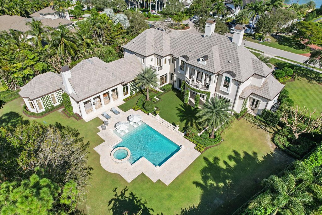Photo of 12215 Tillinghast Circle, Palm Beach Gardens, FL 33418 (MLS # R10945221)