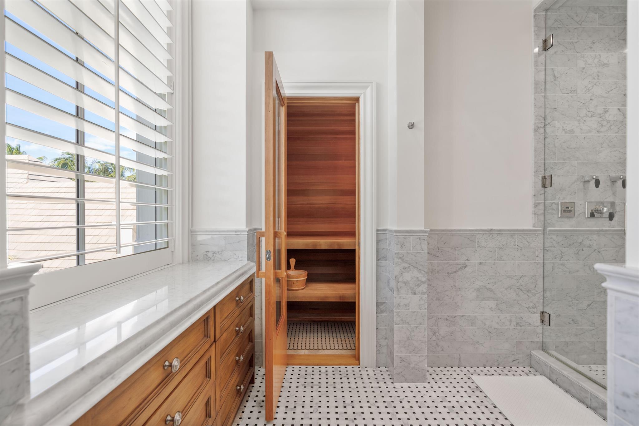 OLD PALM 3 - Residential