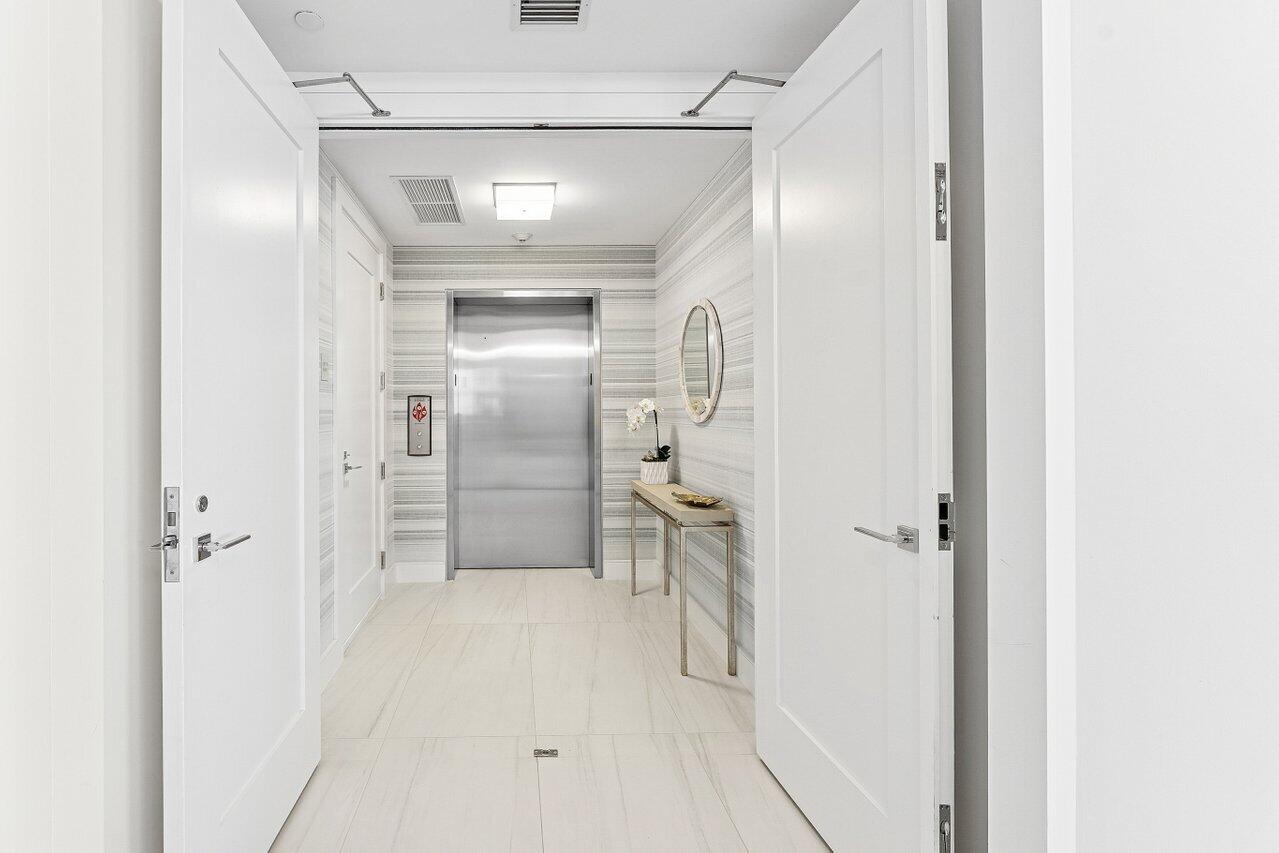 VISTABLUE SINGER ISLAND CONDO - Residential