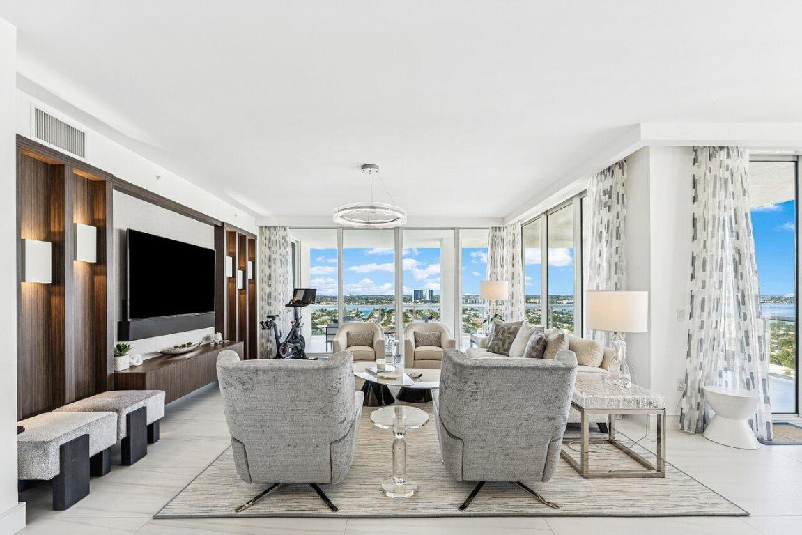 VISTABLUE SINGER ISLAND CONDO - Residential