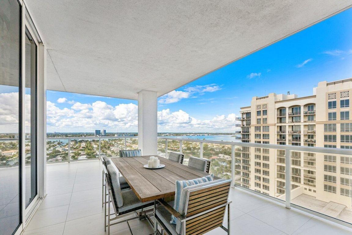 VISTABLUE SINGER ISLAND CONDO - Residential
