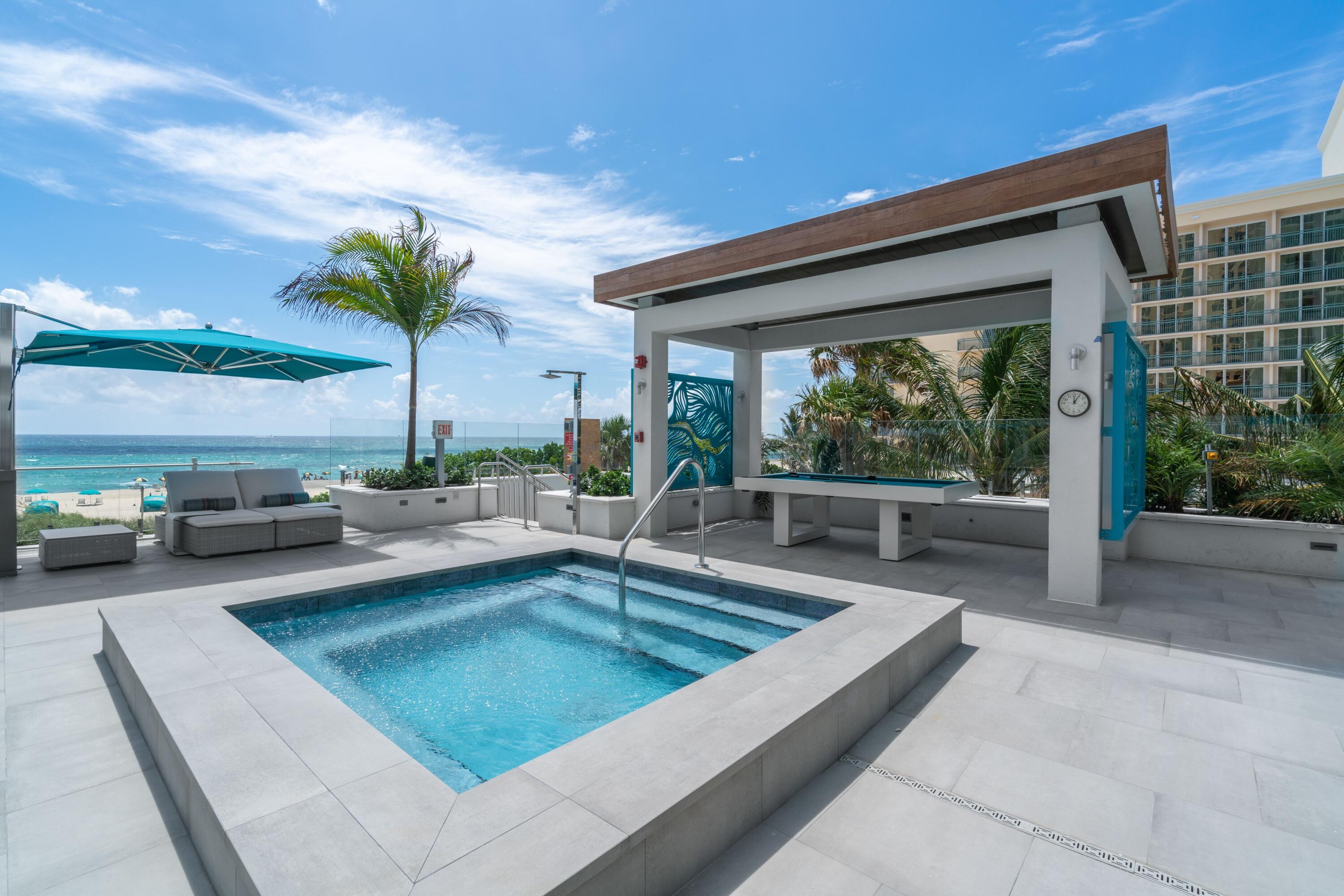 VISTABLUE SINGER ISLAND CONDO - Residential