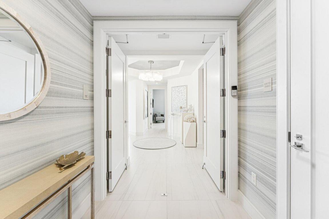 VISTABLUE SINGER ISLAND CONDO - Residential