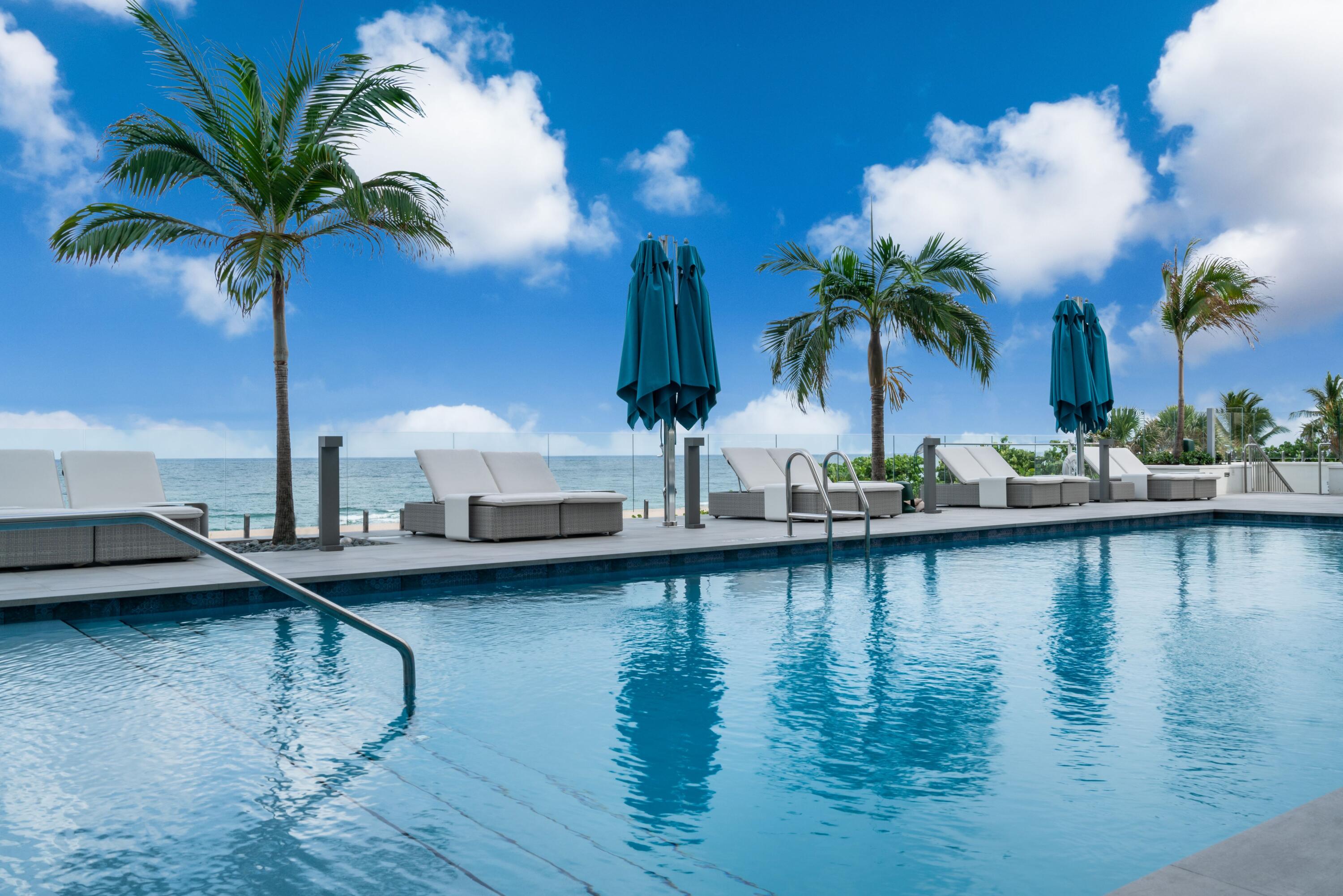 VISTABLUE SINGER ISLAND CONDO - Residential
