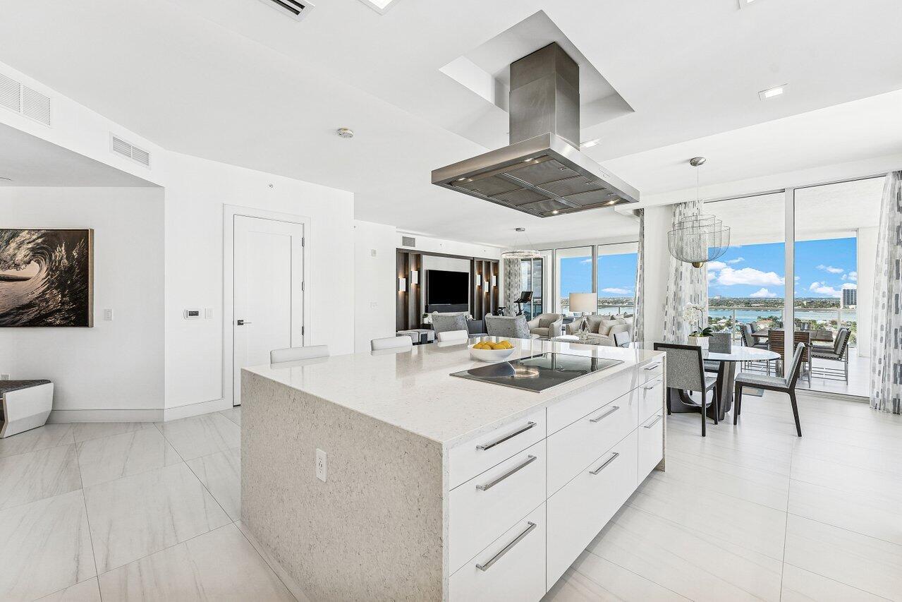 VISTABLUE SINGER ISLAND CONDO - Residential