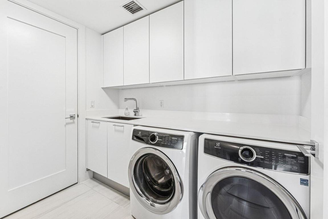 VISTABLUE SINGER ISLAND CONDO - Residential