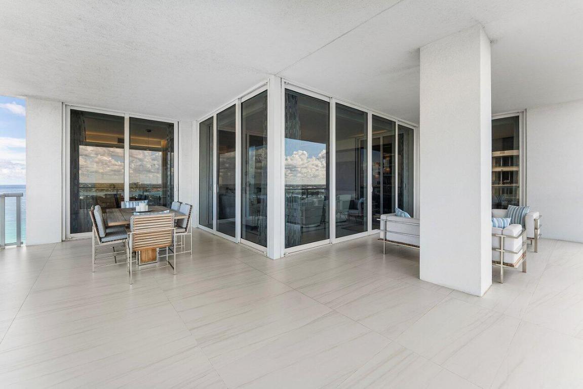 VISTABLUE SINGER ISLAND CONDO - Residential