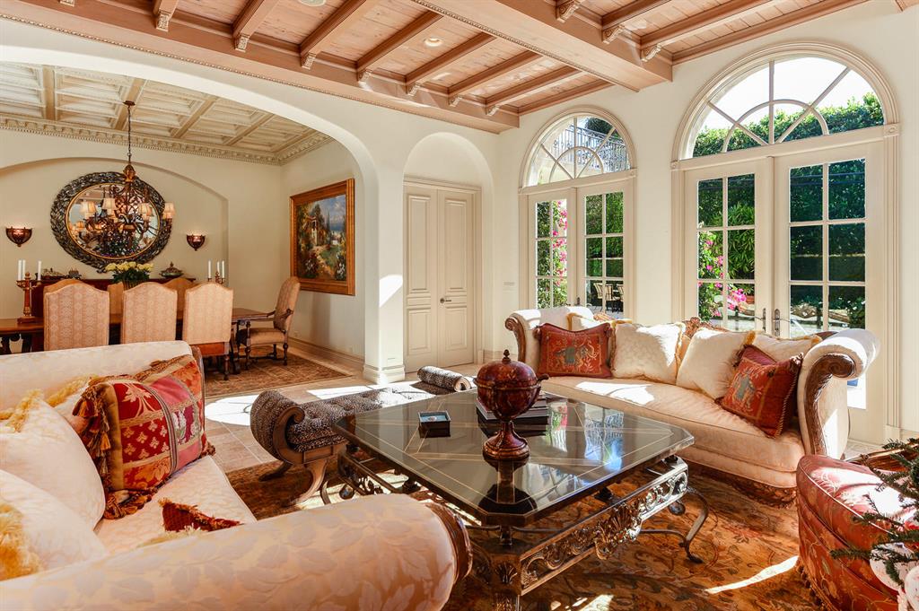 ROYAL PARK - Residential