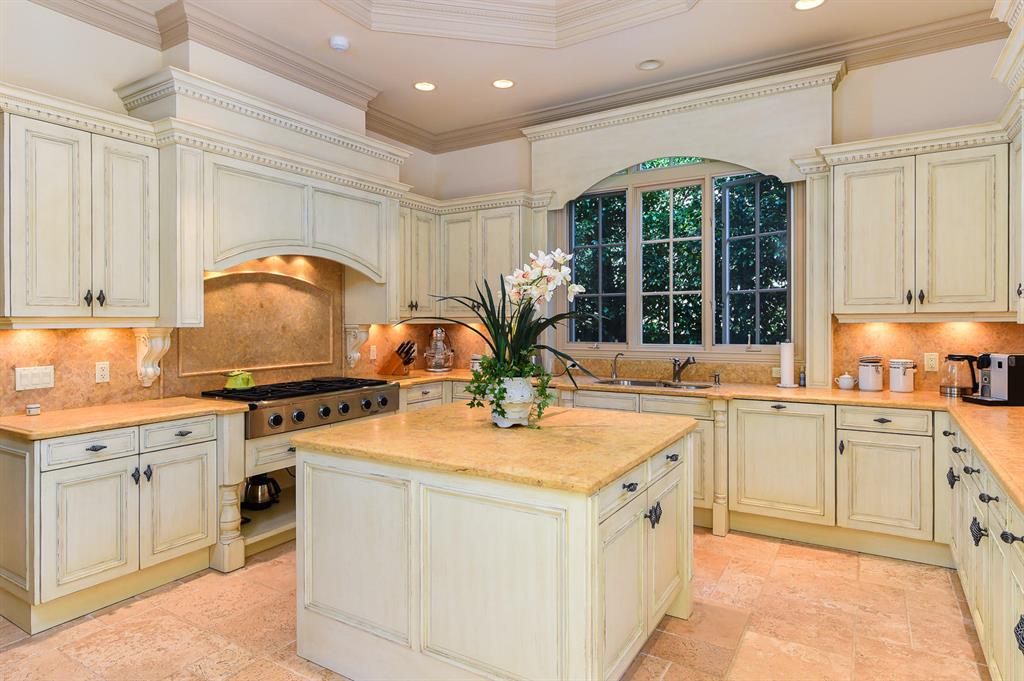 ROYAL PARK - Residential